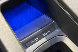 valkoinen Volkswagen ID.5 2022 kuva 34.