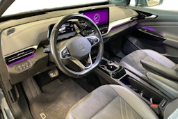 sininen Volkswagen ID.5 2022 kuva 6.