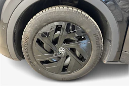Musta Volkswagen ID.5 2022 kuva 9.