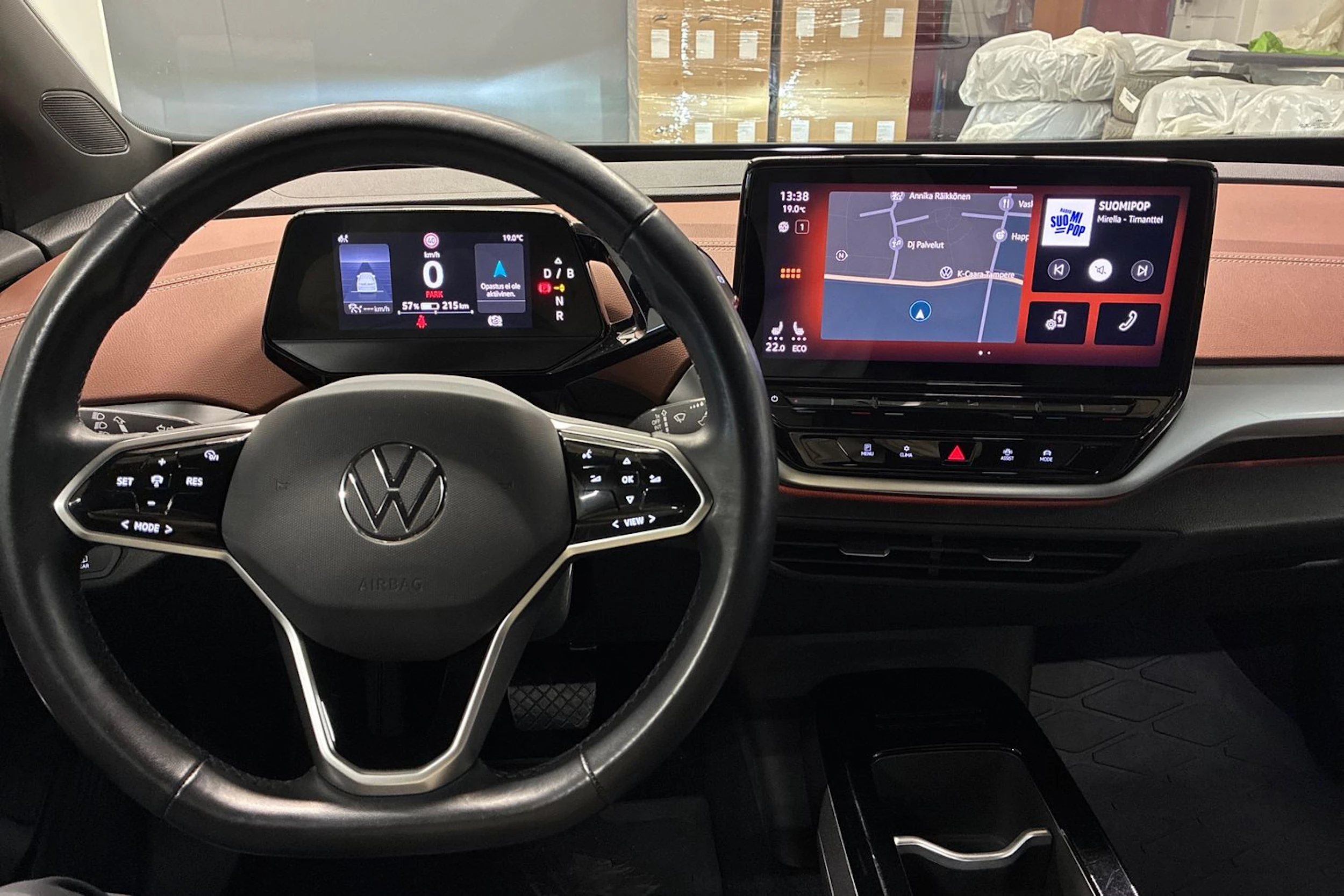 Musta Volkswagen ID.5 2022 kuva 11.