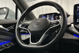 valkoinen Volkswagen ID.5 2022 kuva 11.