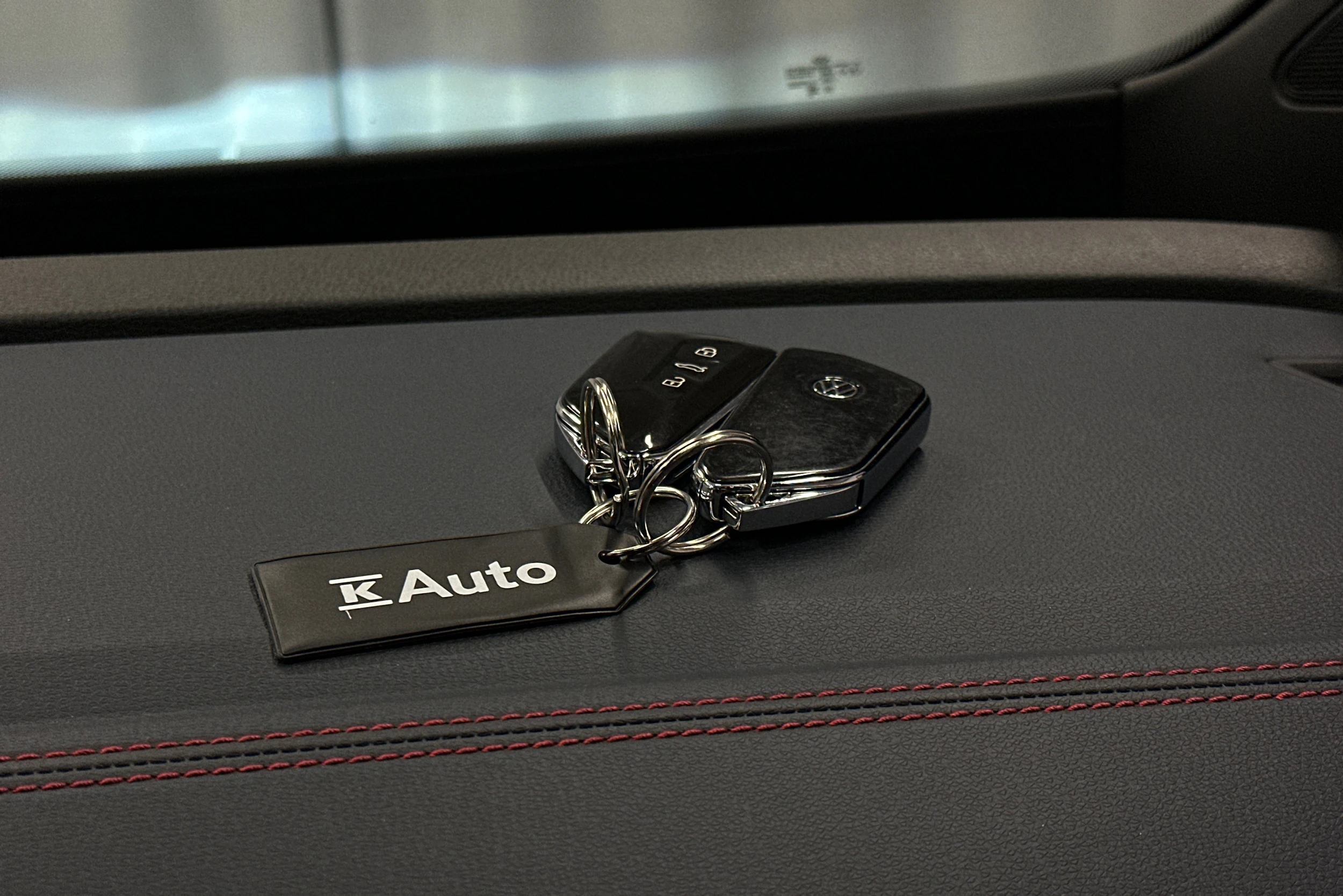 punainen Volkswagen ID.5 2022 kuva 28.