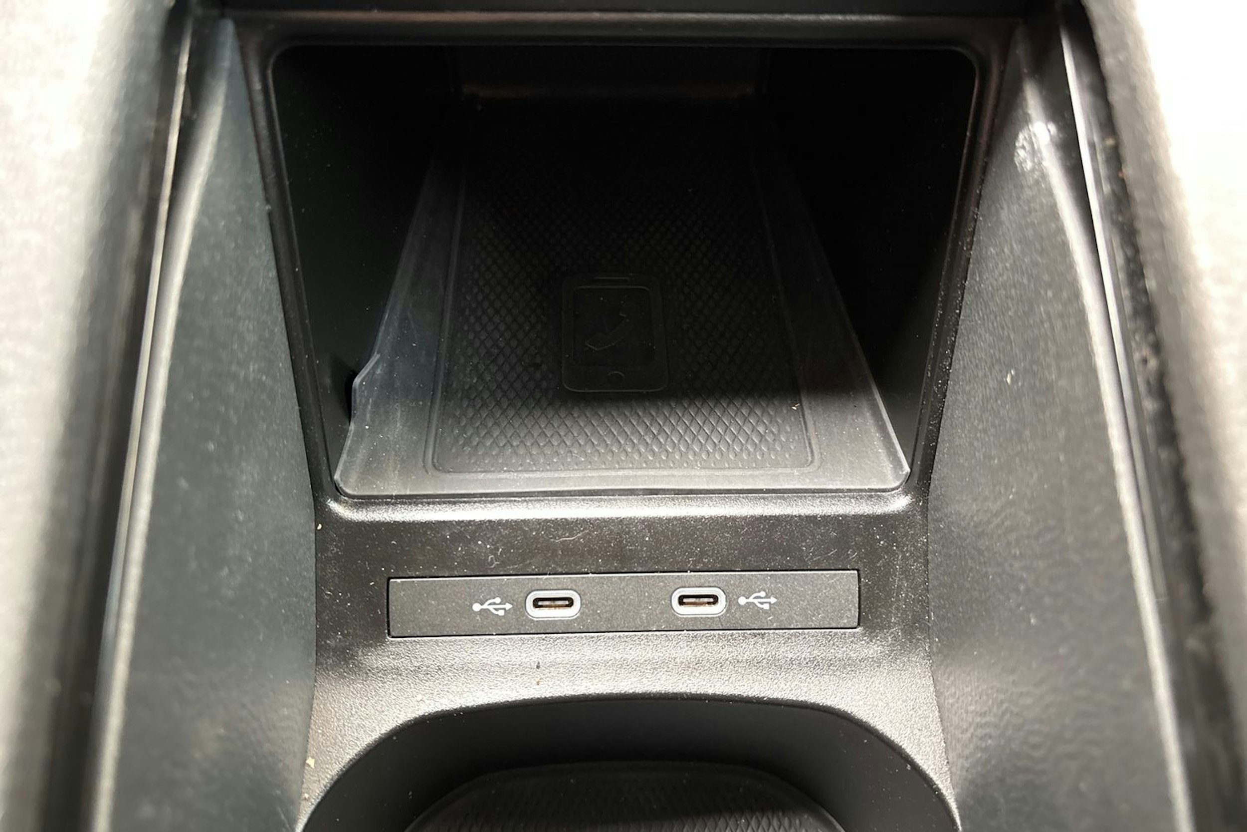 harmaa Volkswagen ID.5 2023 kuva 26.