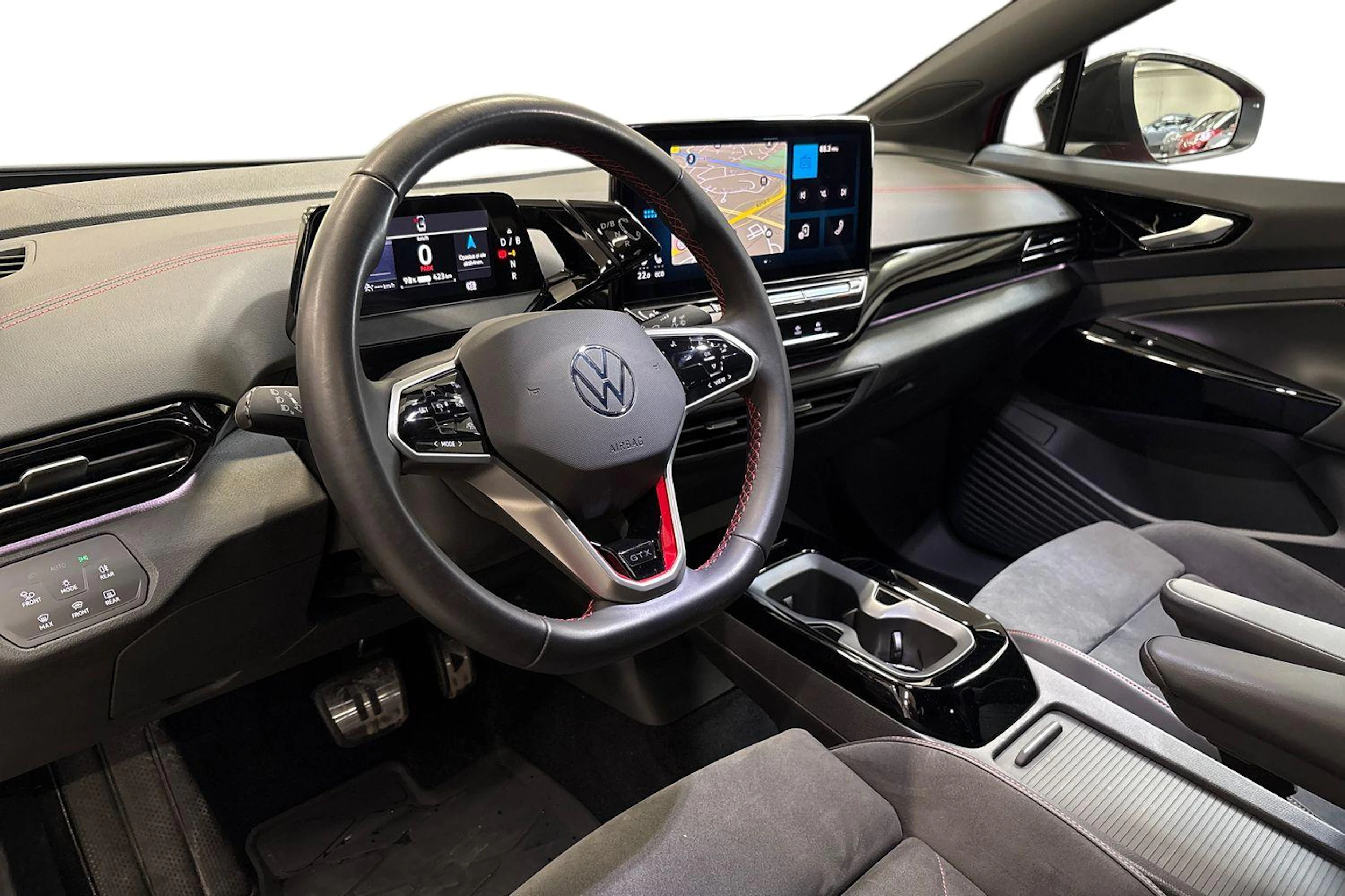 punainen Volkswagen ID.5 2023 kuva 8.