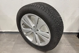 punainen Volkswagen ID.5 2023 kuva 13.