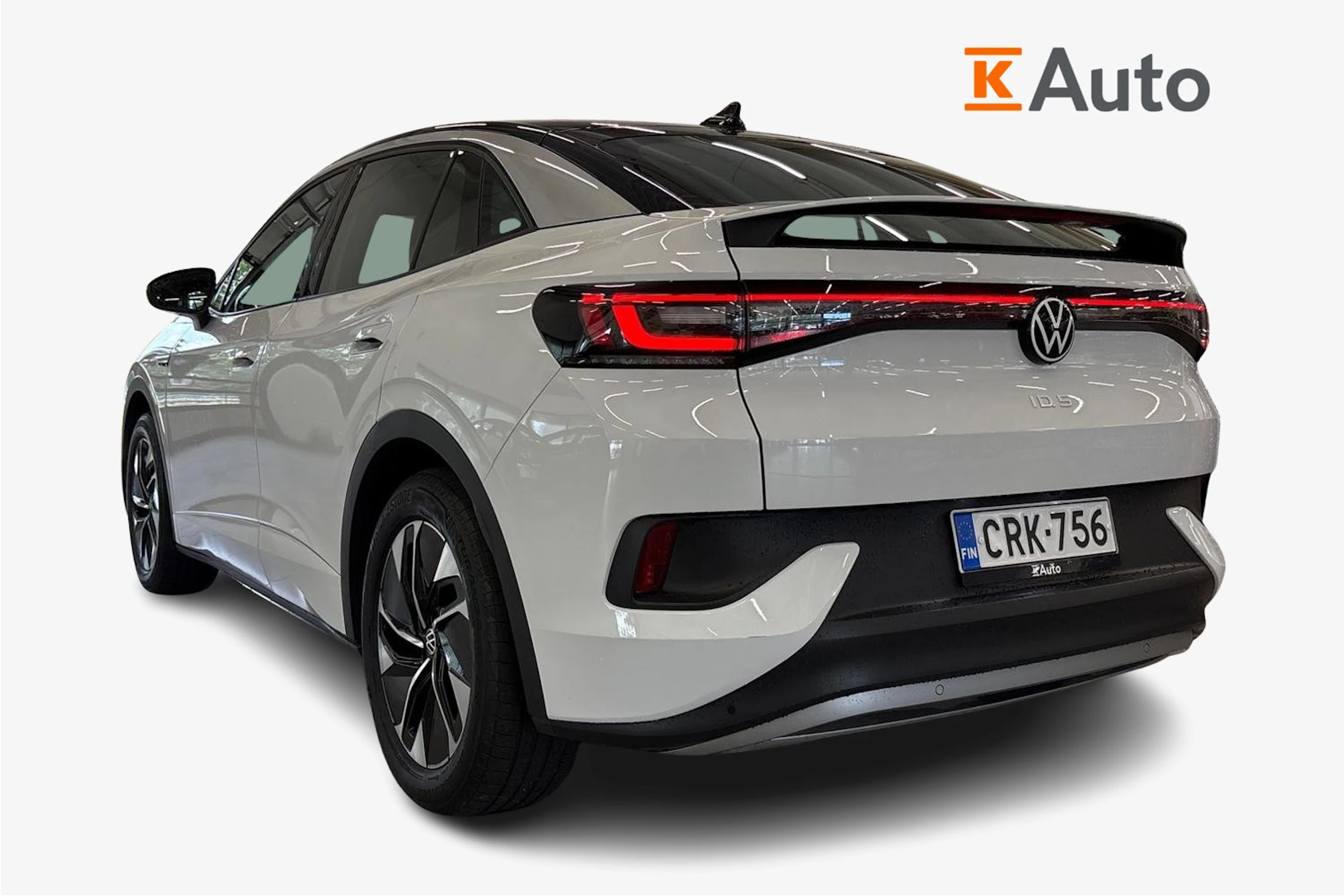valkoinen Volkswagen ID.5 2023 kuva 2.