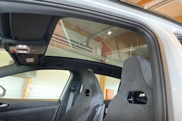 met. valkoinen Volkswagen ID.5 2023 kuva 20.