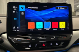 valkoinen Volkswagen ID.5 2023 kuva 23.