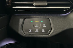 sininen Volkswagen ID.5 2023 kuva 21.