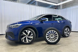 sininen Volkswagen ID.5 2023 kuva 27.