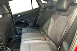 punainen Volkswagen ID.5 2023 kuva 8.