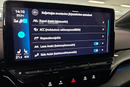 valkoinen Volkswagen ID.5 2023 kuva 39.