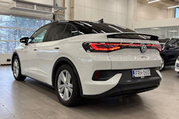valkoinen Volkswagen ID.5 2023 kuva 2.