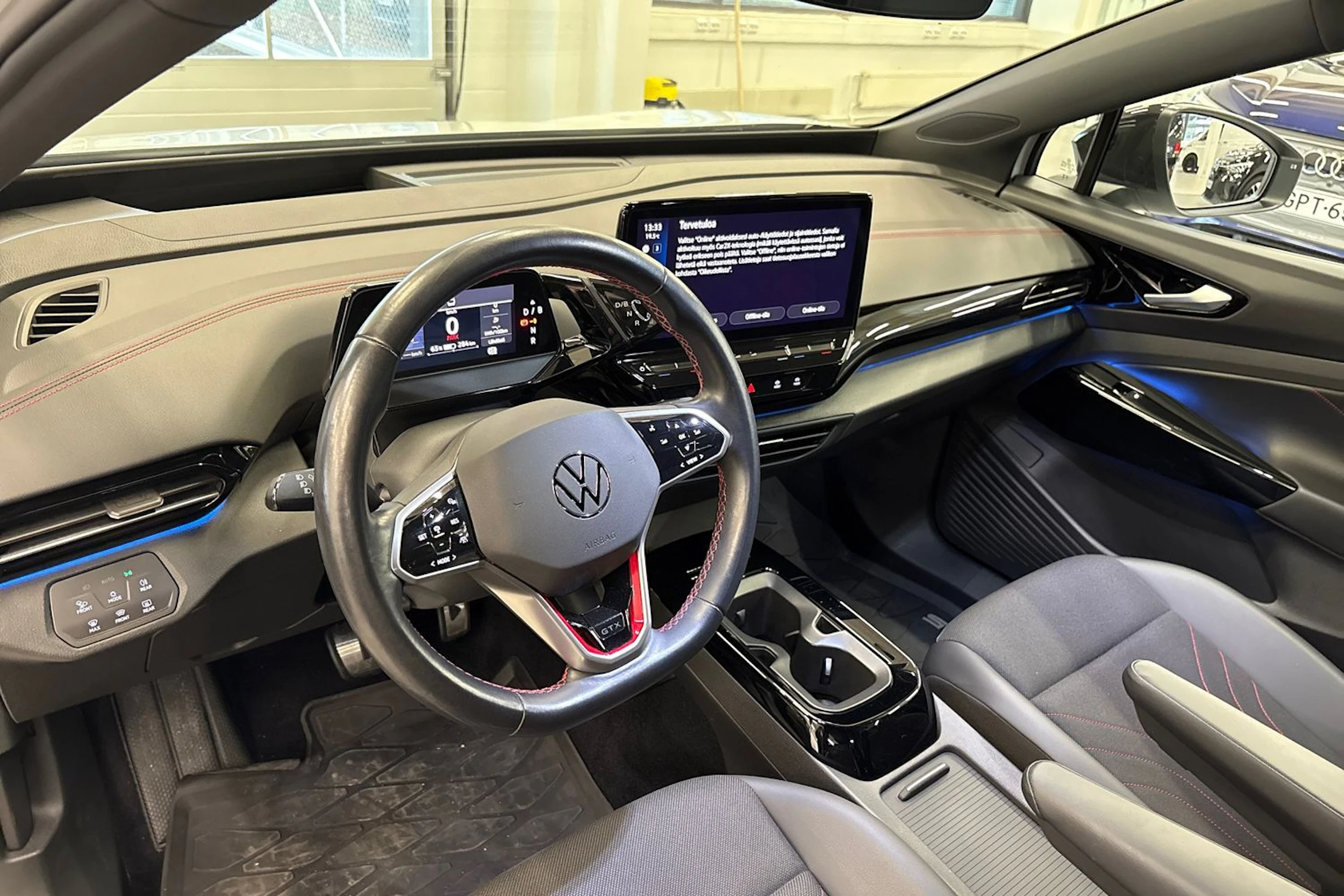 valkoinen Volkswagen ID.5 2023 kuva 6.