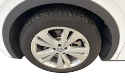 valkoinen Volkswagen ID.5 2023 kuva 9.