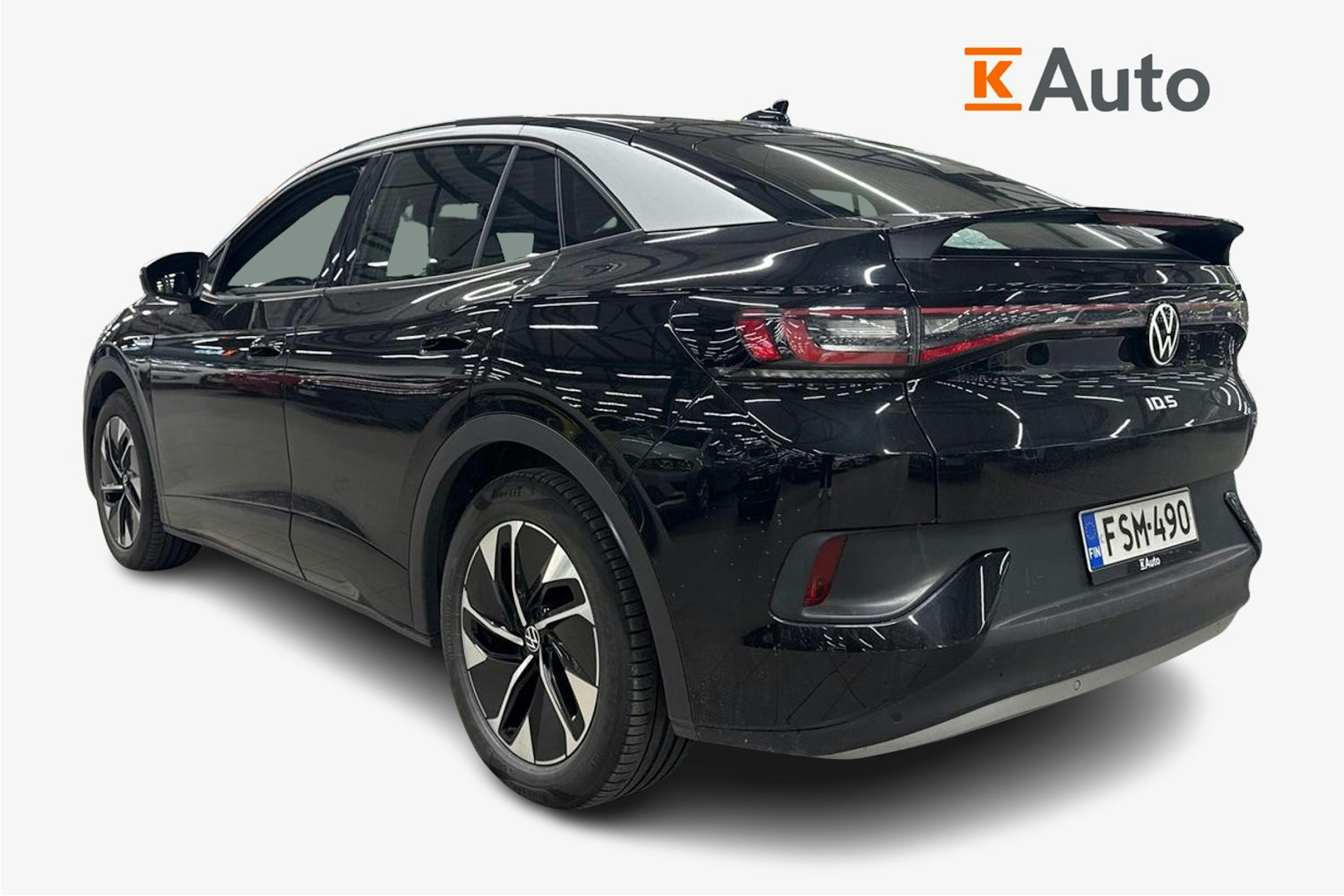 musta Volkswagen ID.5 2023 kuva 2.