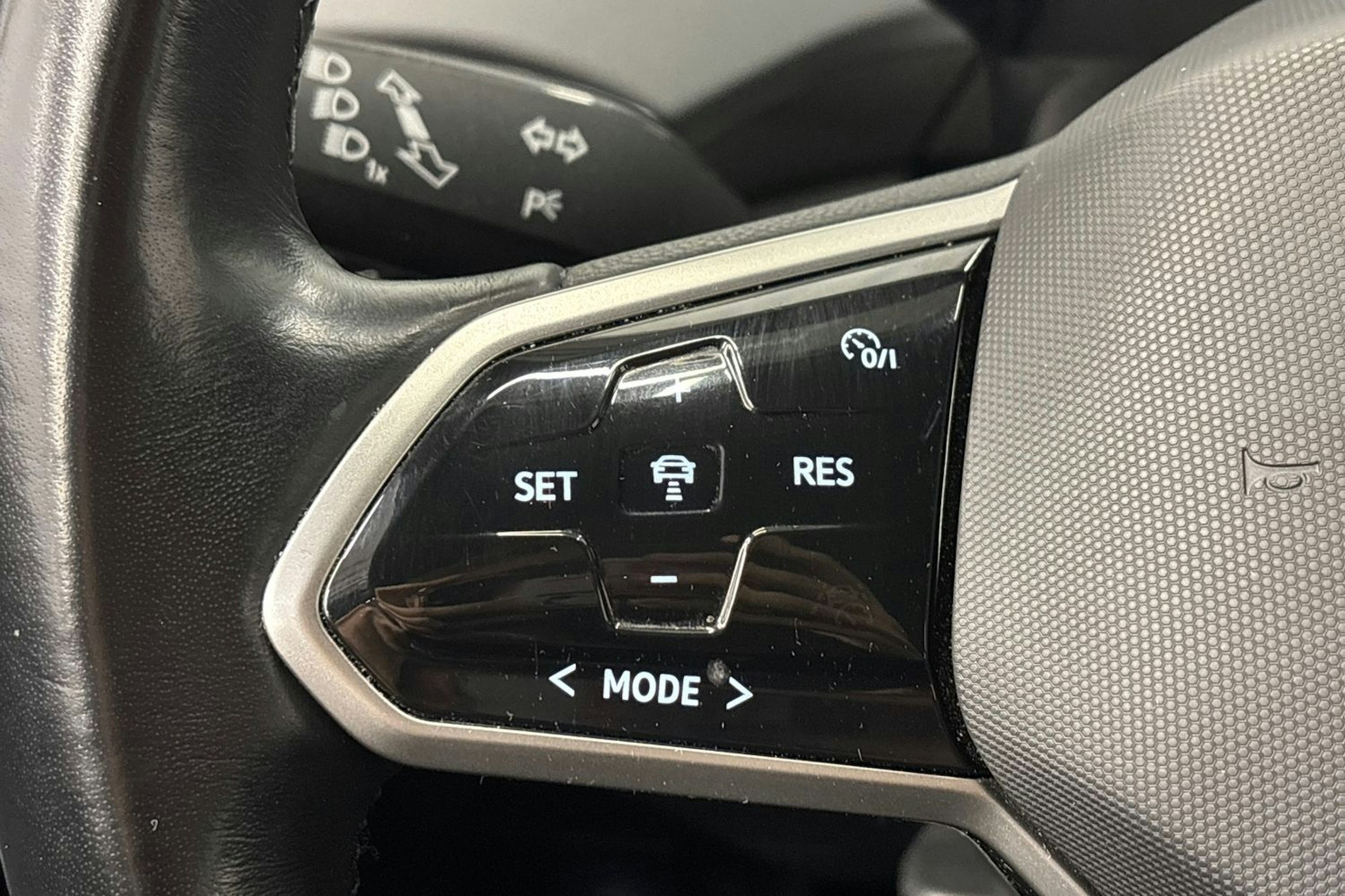 musta Volkswagen ID.5 2023 kuva 19.