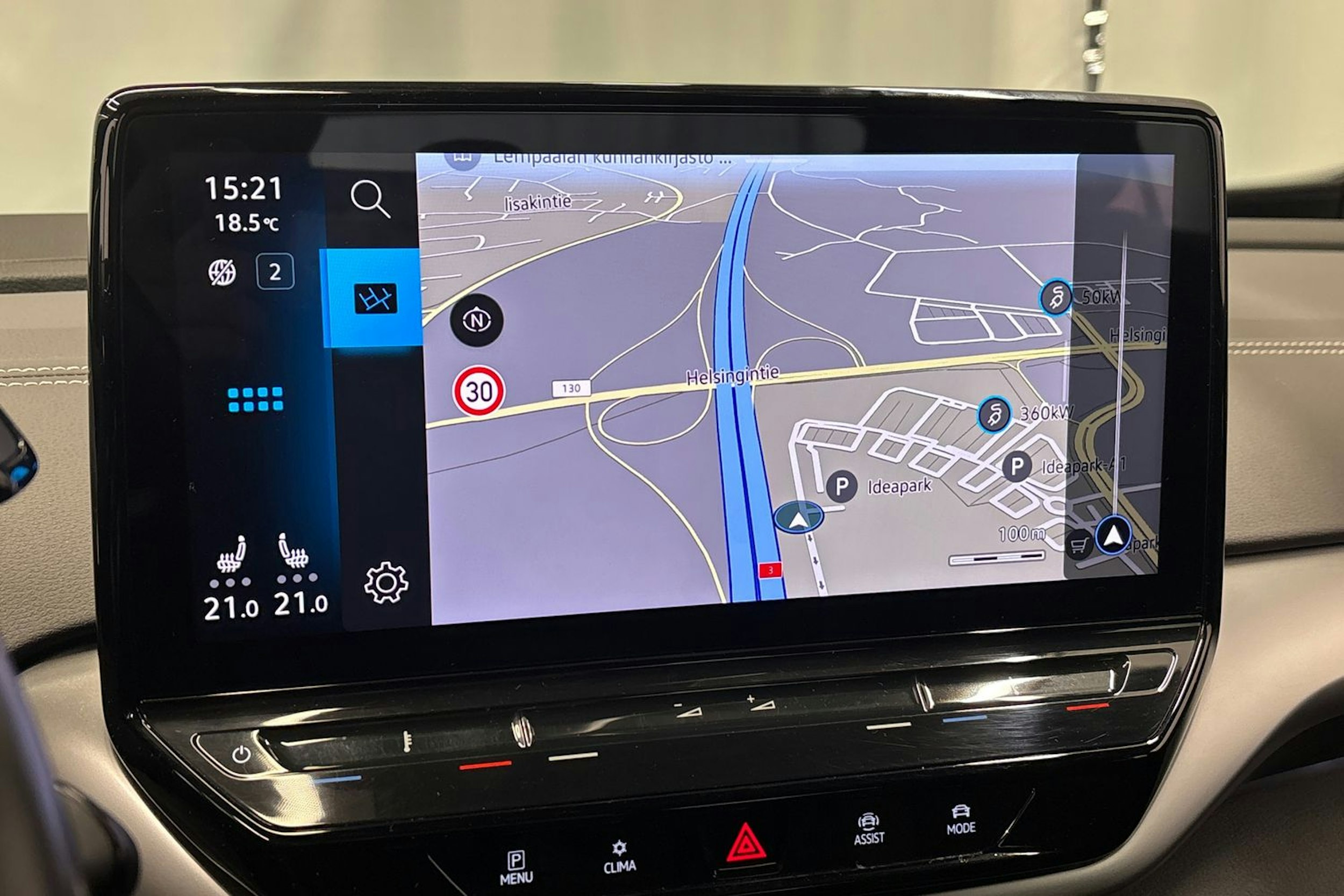 musta Volkswagen ID.5 2023 kuva 22.