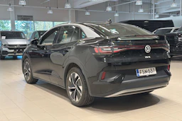 Musta Volkswagen ID.5 2023 kuva 22.