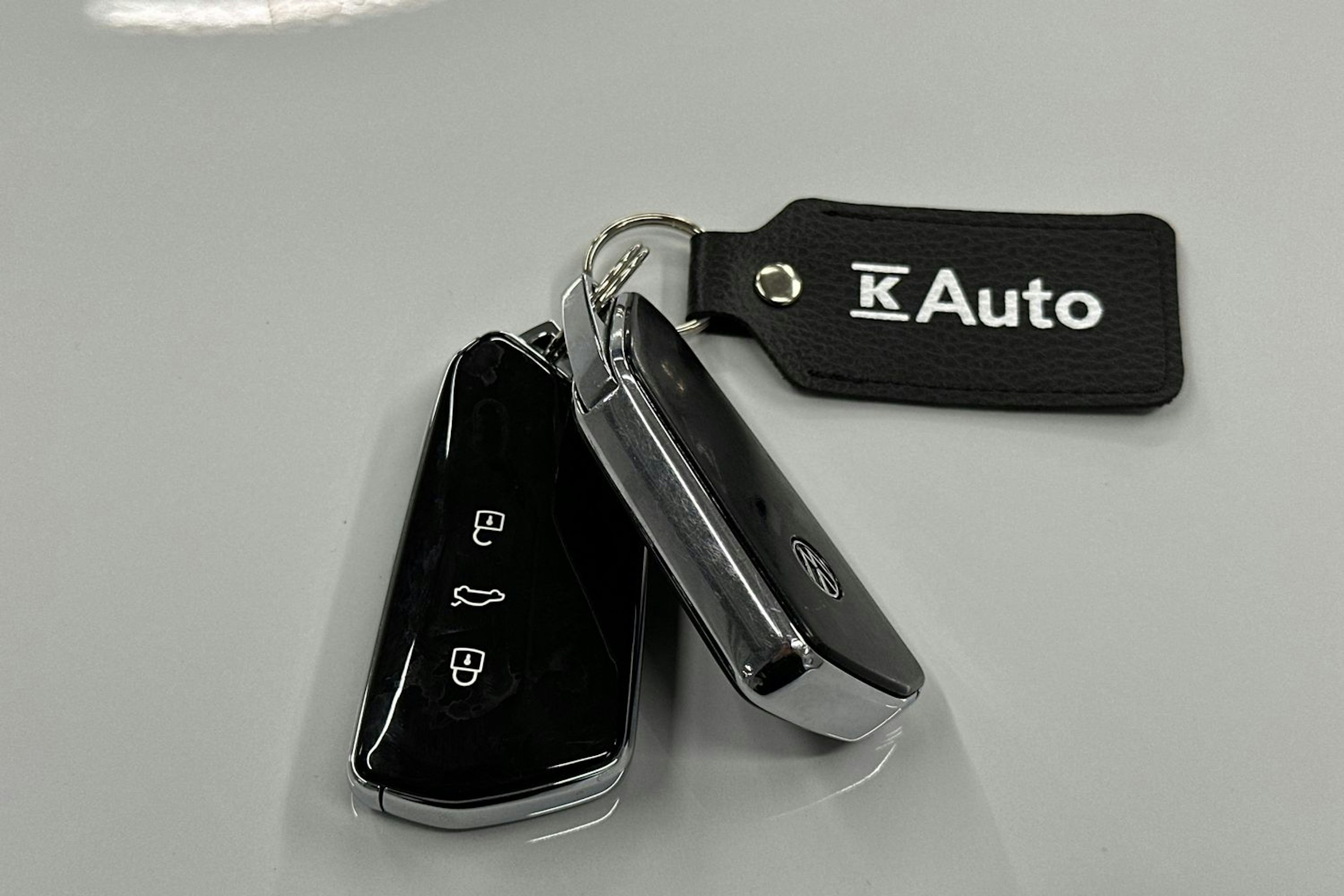 valkoinen Volkswagen ID.5 2023 kuva 29.
