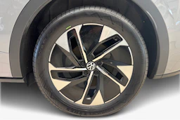 harmaa Volkswagen ID.5 2023 kuva 9.