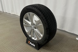 musta Volkswagen ID.5 2023 kuva 13.