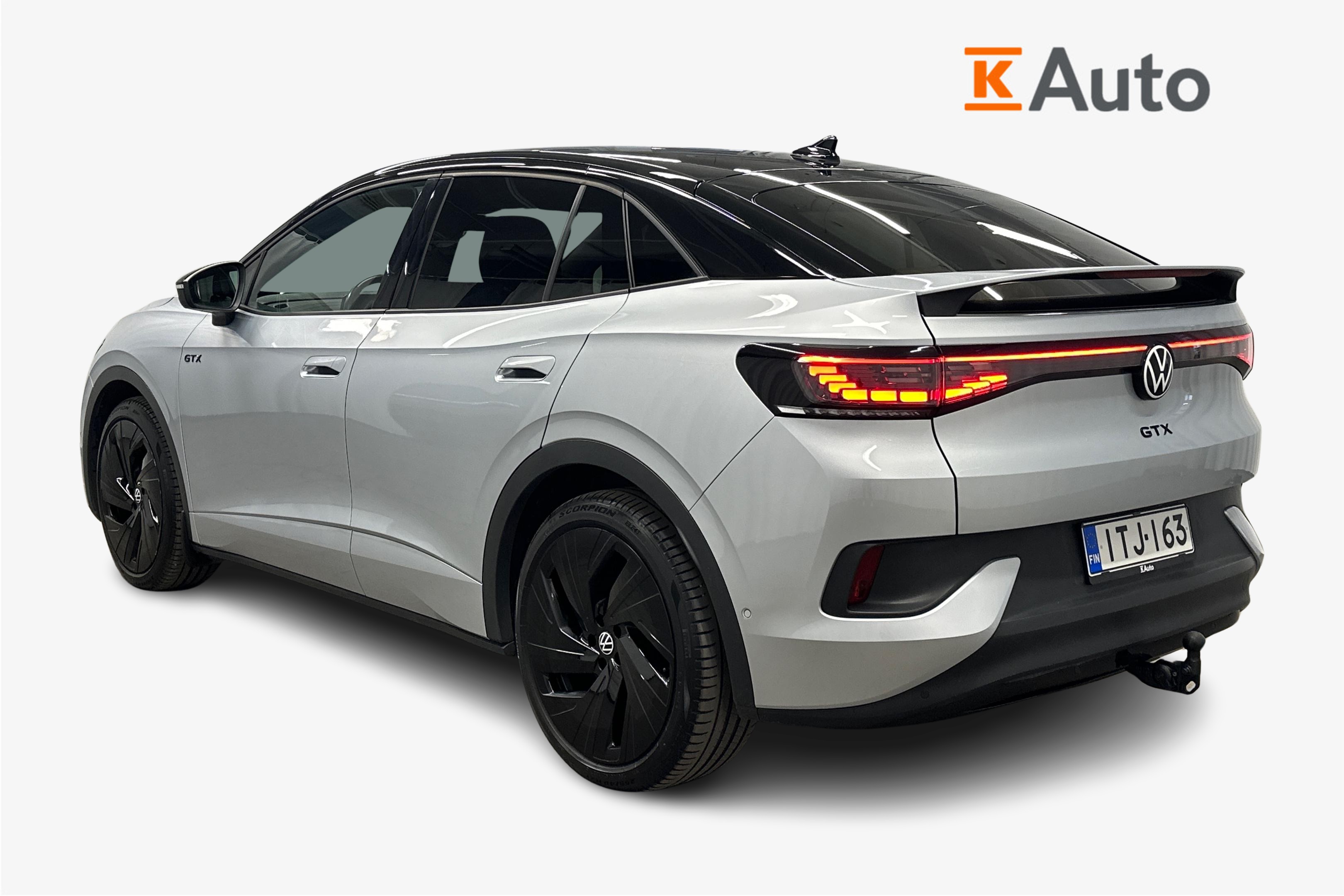 Volkswagen ID.5 GTX 4MOTION, akku 77 kWh 2023, kuva 2/40