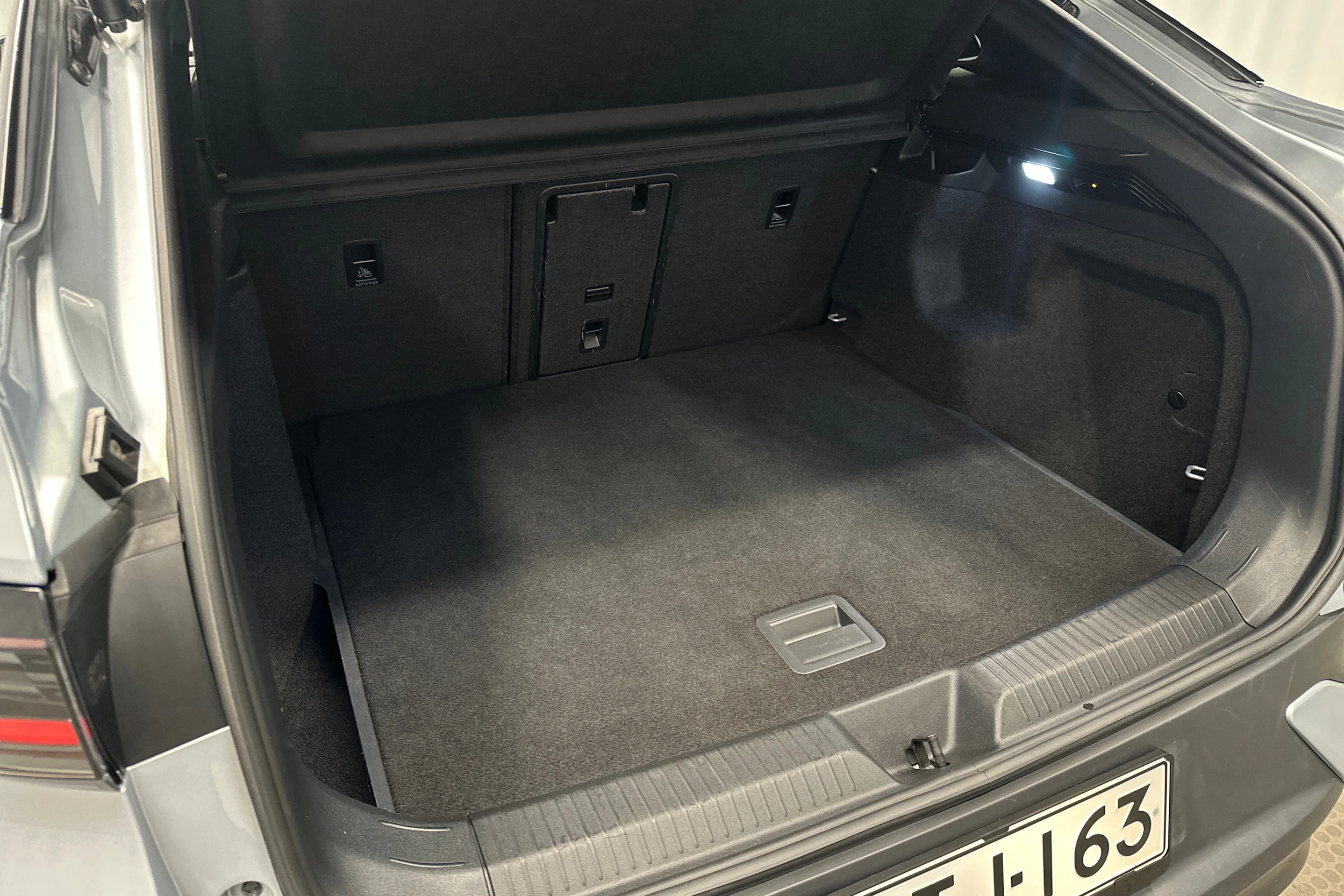 hopea Volkswagen ID.5 2023 kuva 35.