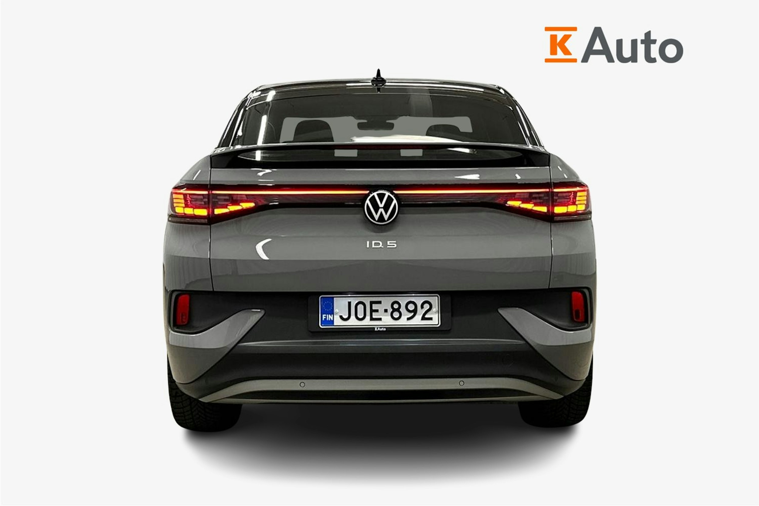 harmaa Volkswagen ID.5 2023 kuva 3.