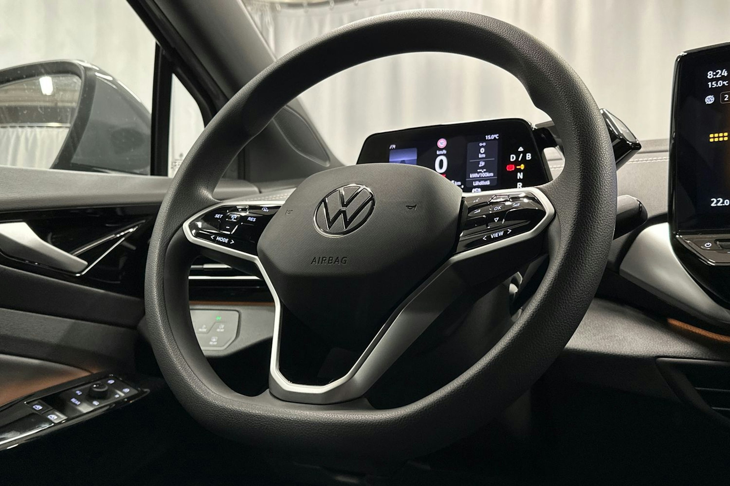 harmaa Volkswagen ID.5 2023 kuva 15.