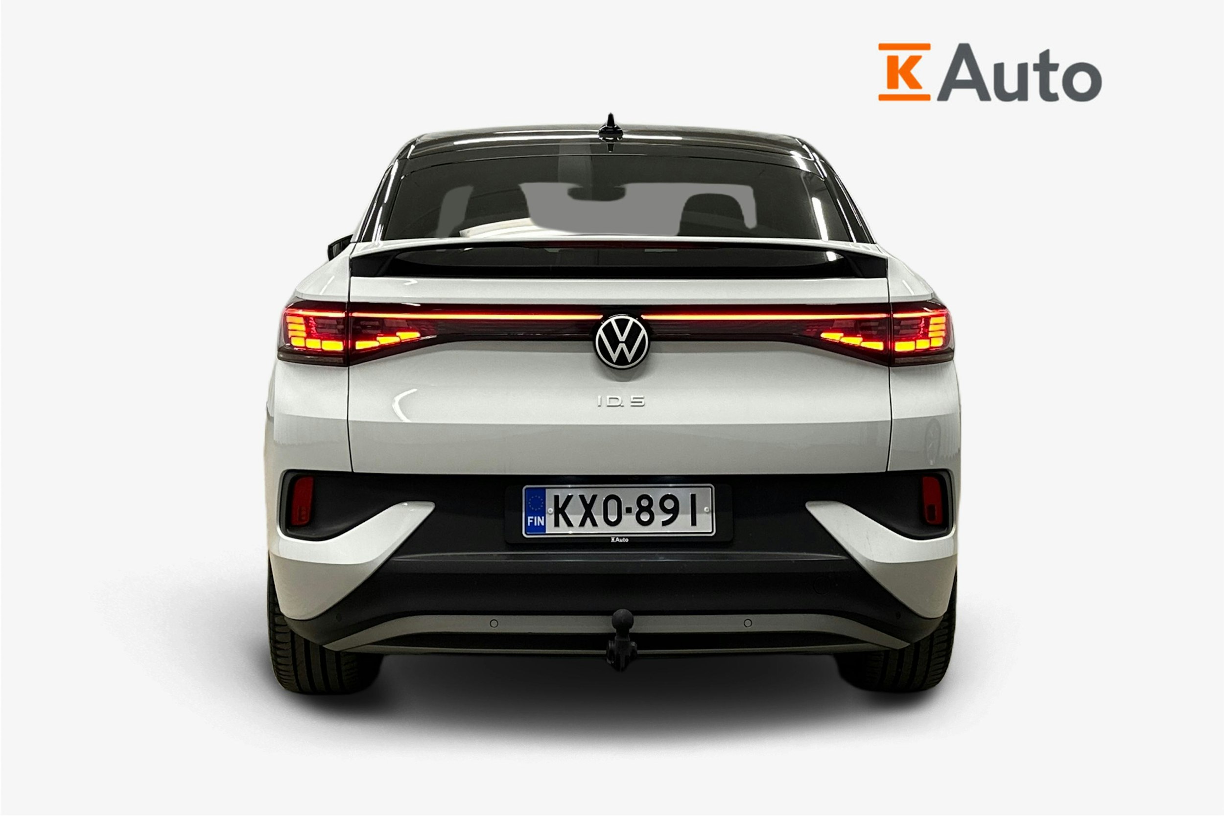 valkoinen Volkswagen ID.5 2023 kuva 3.