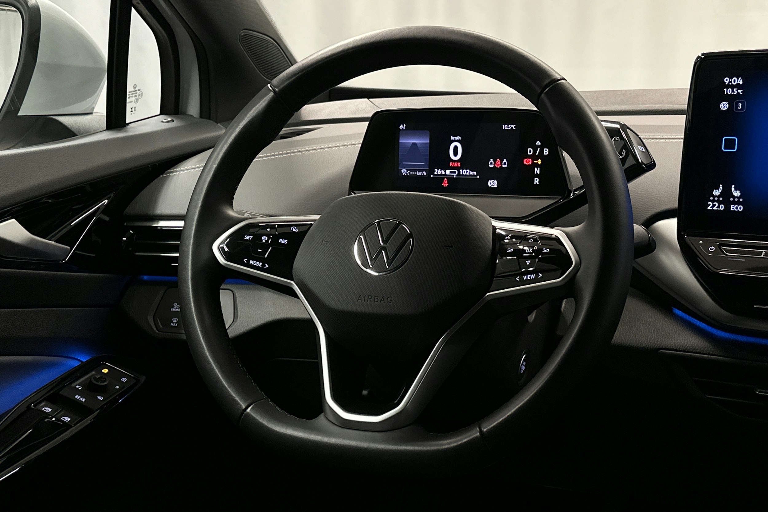 valkoinen Volkswagen ID.5 2023 kuva 16.