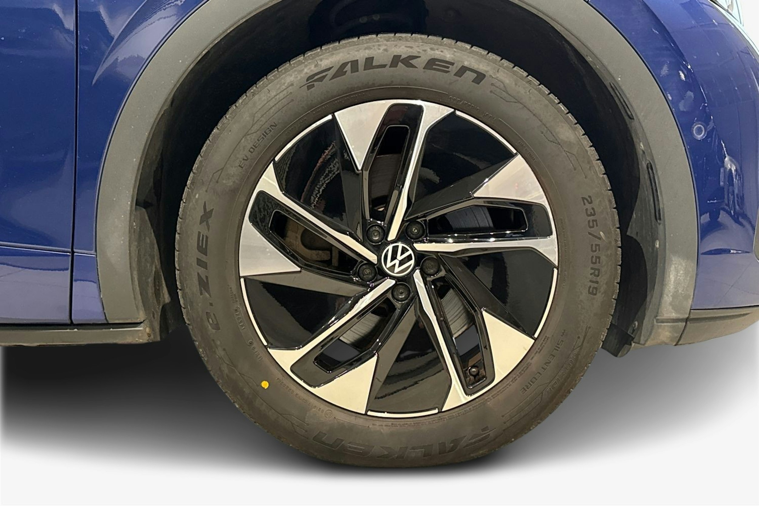 met. sininen Volkswagen ID.5 2023 kuva 9.