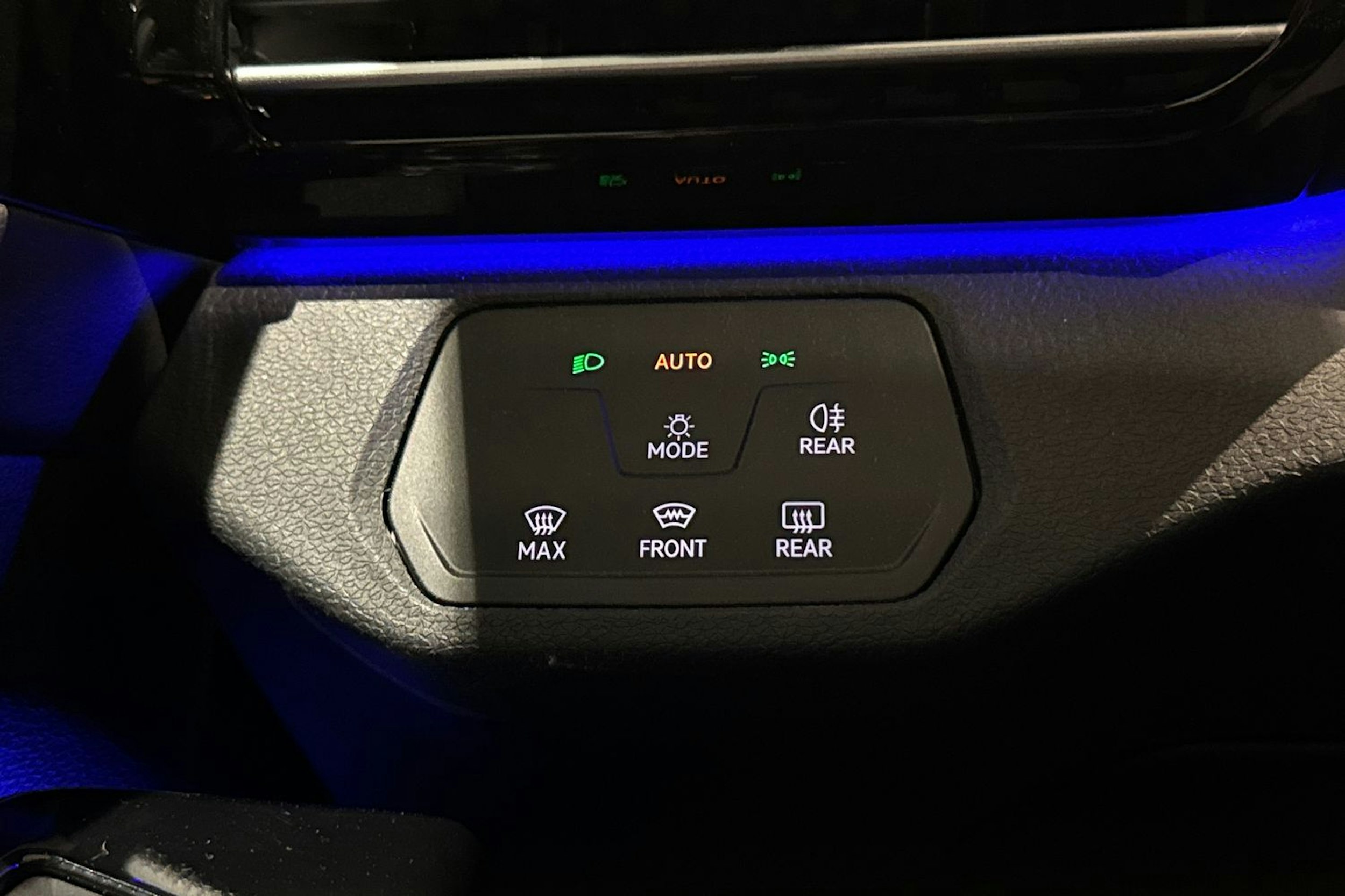 met. sininen Volkswagen ID.5 2023 kuva 14.