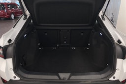 Valkoinen Volkswagen ID.5 2023 kuva 38.