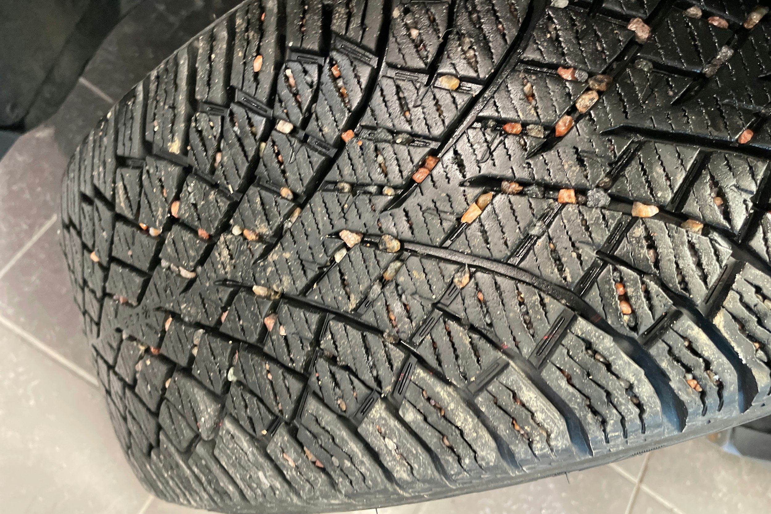 musta Volkswagen ID.5 2023 kuva 15.