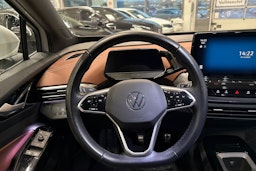 Valkoinen Volkswagen ID.5 2023 kuva 14.