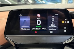 Valkoinen Volkswagen ID.5 2023 kuva 20.