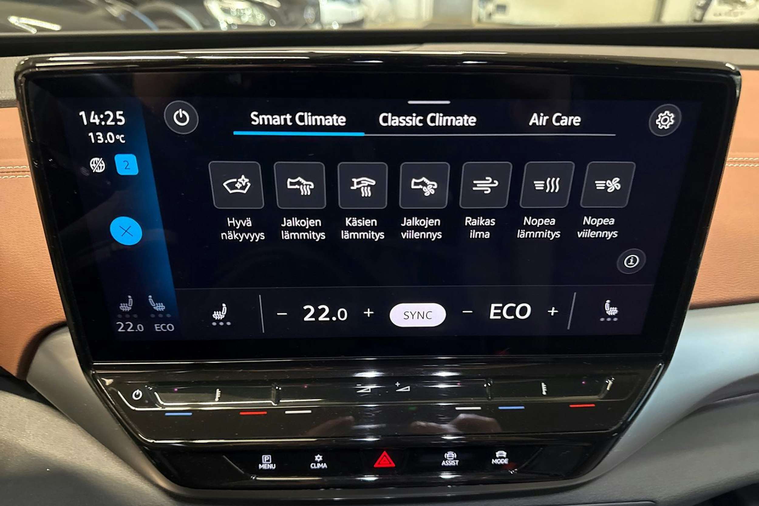 Valkoinen Volkswagen ID.5 2023 kuva 29.