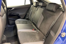 Sininen Volkswagen ID.5 2023 kuva 10.
