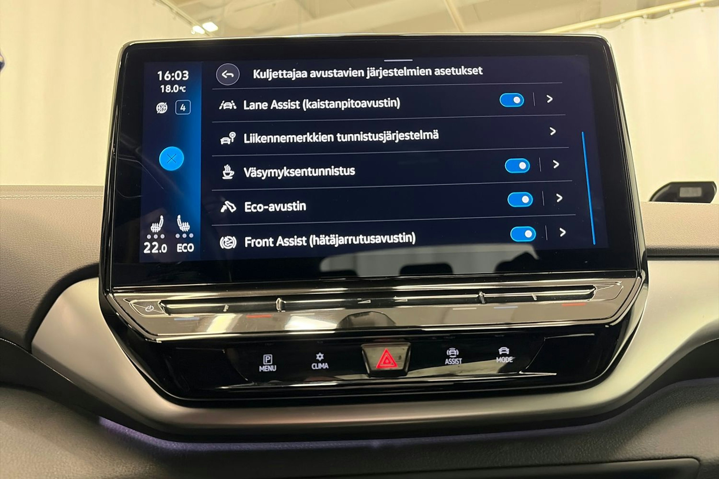 Sininen Volkswagen ID.5 2023 kuva 27.