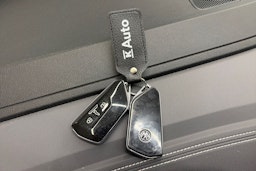 Sininen Volkswagen ID.5 2023 kuva 28.