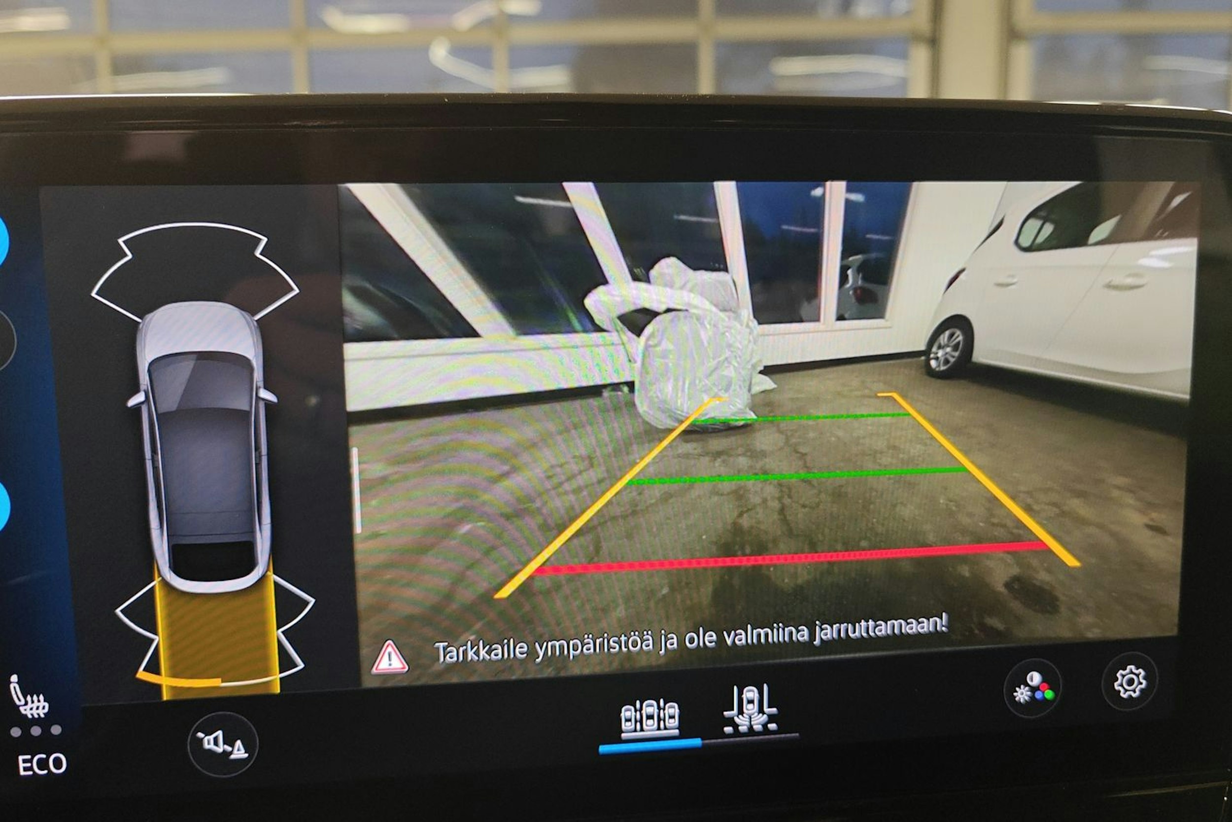 harmaa Volkswagen ID.5 2023 kuva 17.