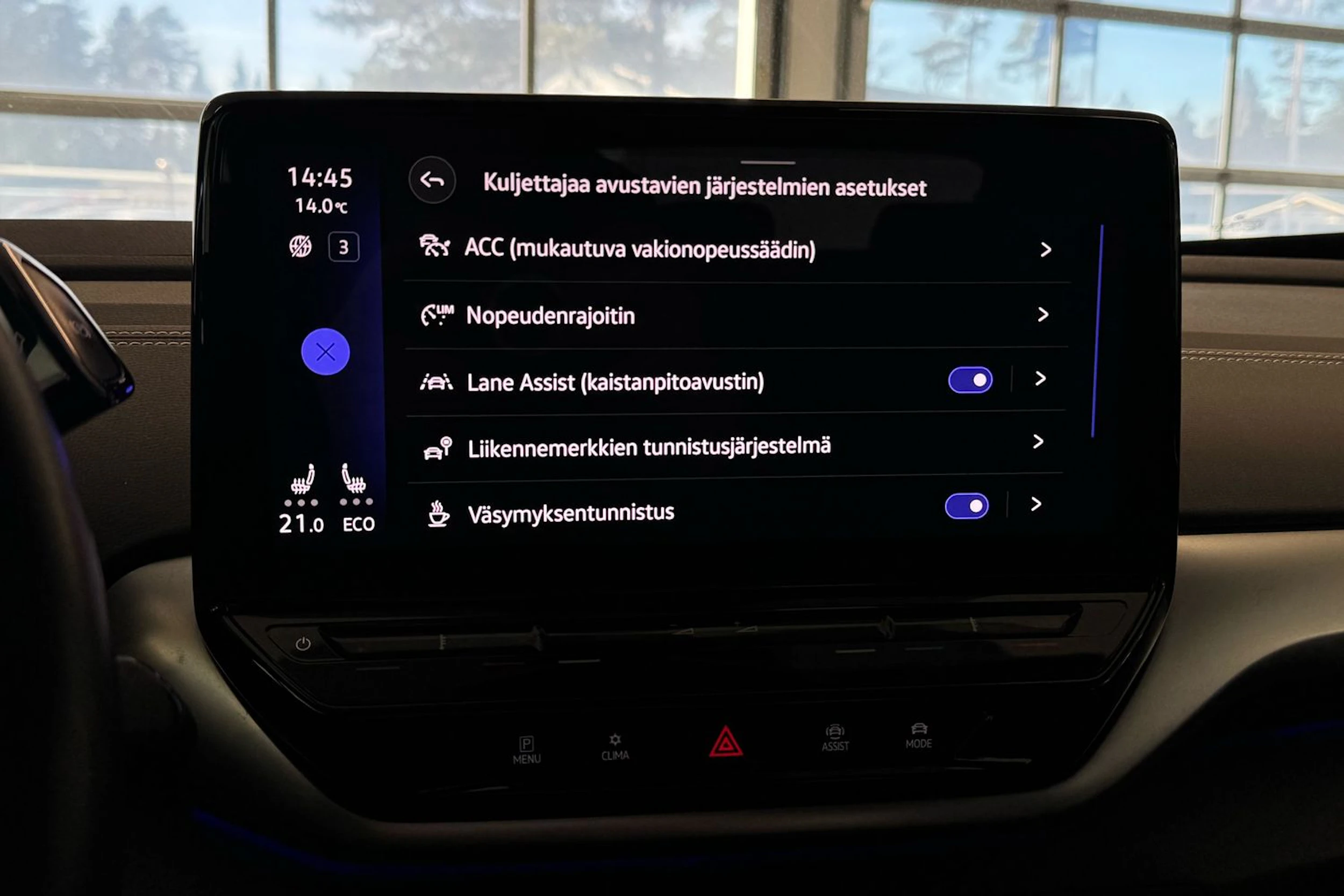 harmaa Volkswagen ID.5 2023 kuva 23.