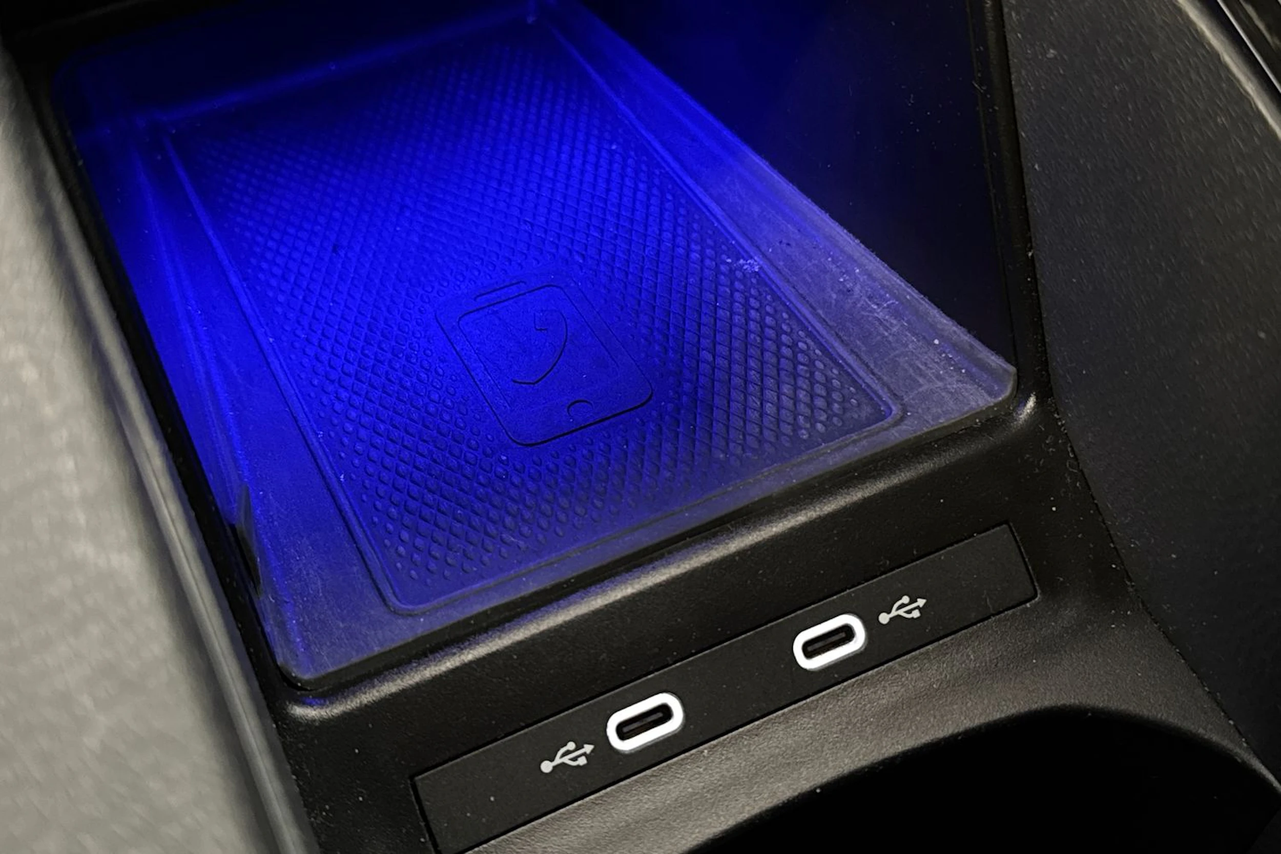 harmaa Volkswagen ID.5 2023 kuva 27.