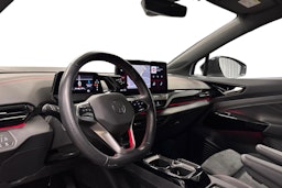 valkoinen Volkswagen ID.5 2024 kuva 7.