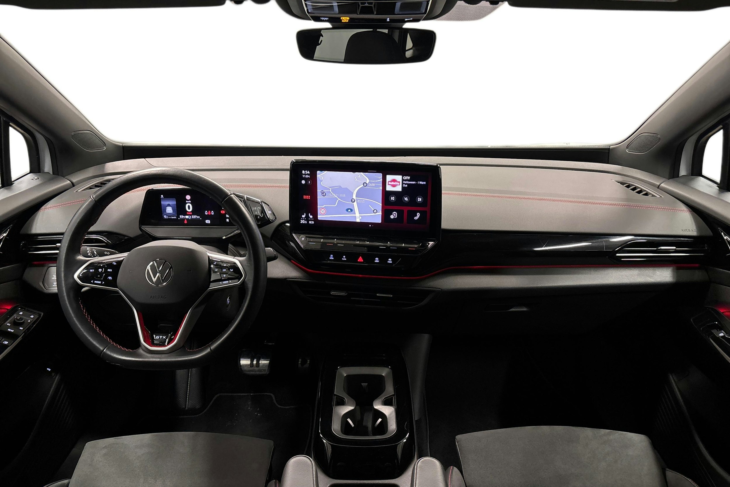 valkoinen Volkswagen ID.5 2024 kuva 9.