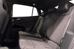 valkoinen Volkswagen ID.5 2024 kuva 10.