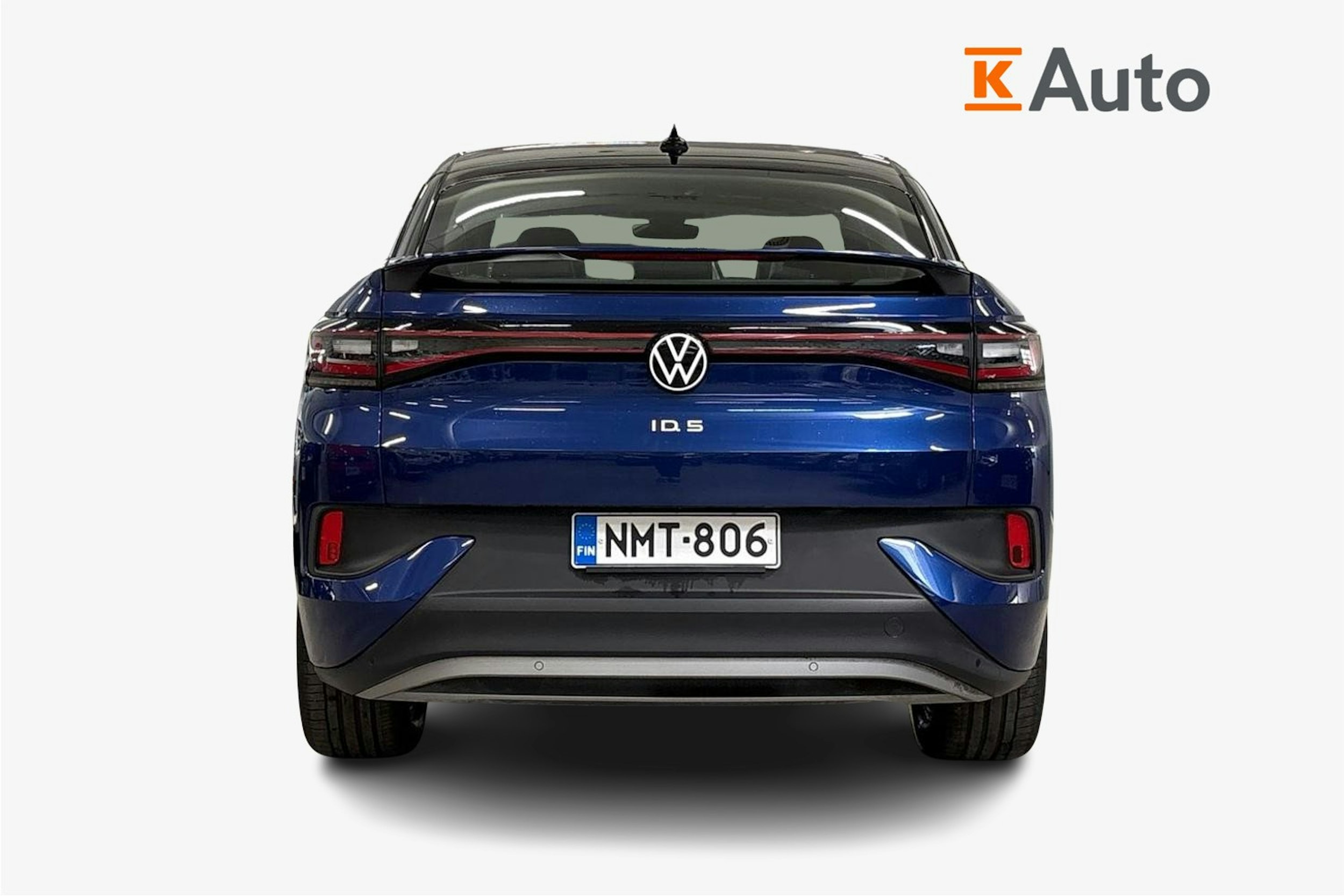 sininen Volkswagen ID.5 2023 kuva 3.