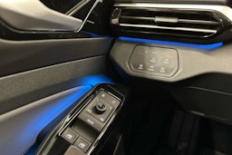 sininen Volkswagen ID.5 2023 kuva 21.